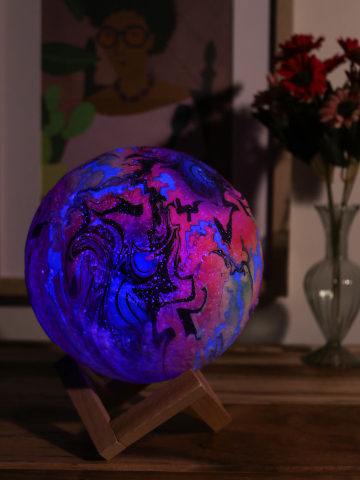 Groovy_Lamp_With_Remote_One_Colour-Image_1.jpg Groovy Lamp With Remote - Image 1