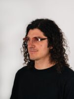 Angular Metal Festival Sunglasses - Image 5
