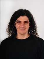 Angular Metal Festival Sunglasses - Image 6